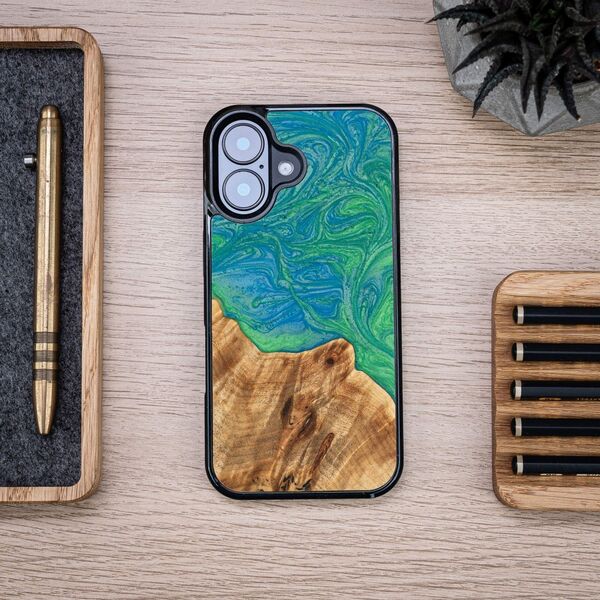 Bewood Unique case for iPhone 16 6,1&quot; Neons Tokyo 5906306015623